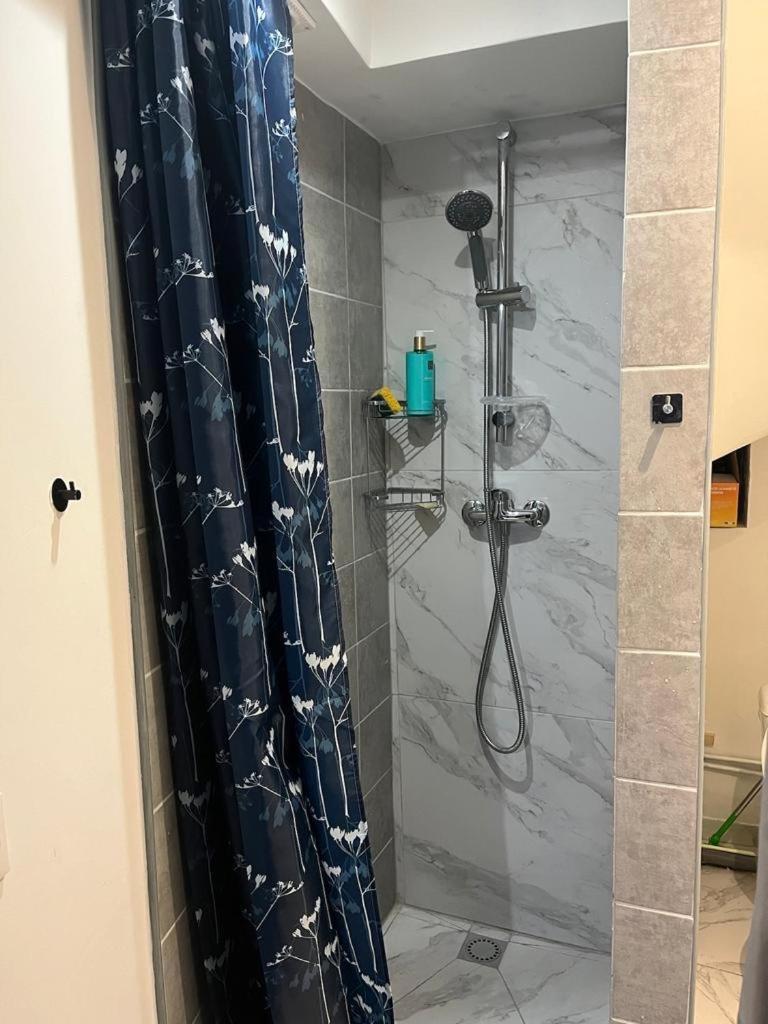 Apartmán Charmant Studio Dans Maison Sarcelles Exteriér fotografie